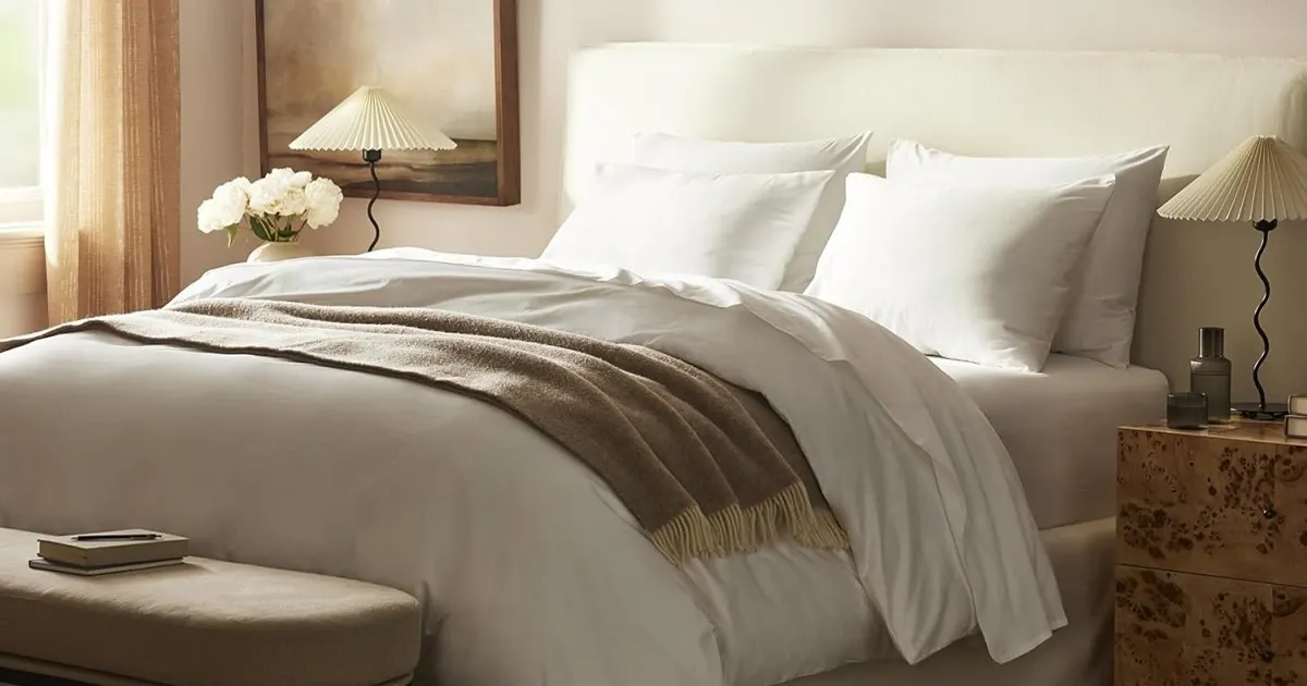 Brooklinen Luxe Sateen Sheets Review
