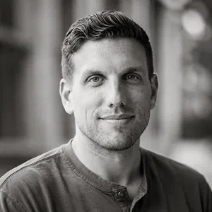 Portrait of David Mizrahi